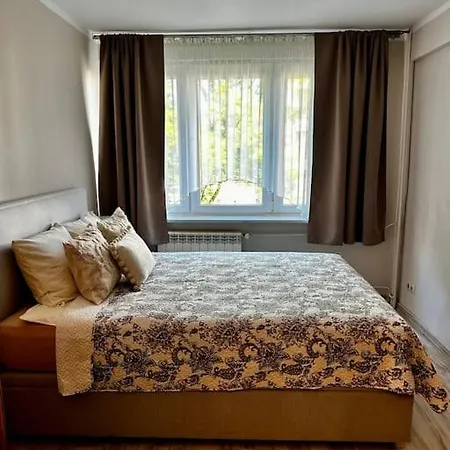 Apartment-kazimierz With Fast Wifi & Parking Space Appartement
